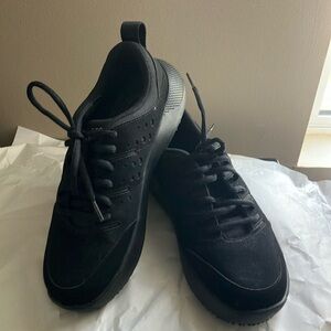 CROCS Women’s On the Clock Work Sneakers